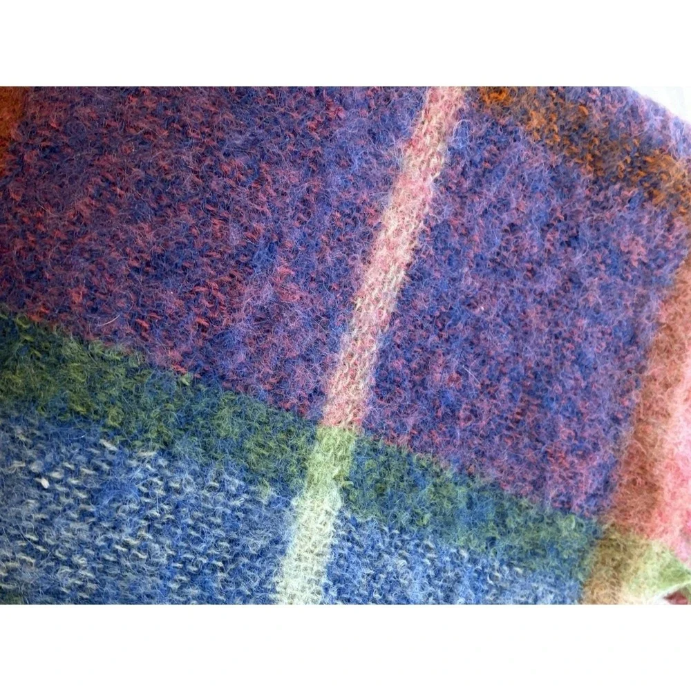 Vintage 1960s Robert Burns Mohair Plaid‎ Throw, 70% Mohair, 30% Wool 70x52